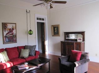 1137 Burgundy St, New Orleans, LA 70116