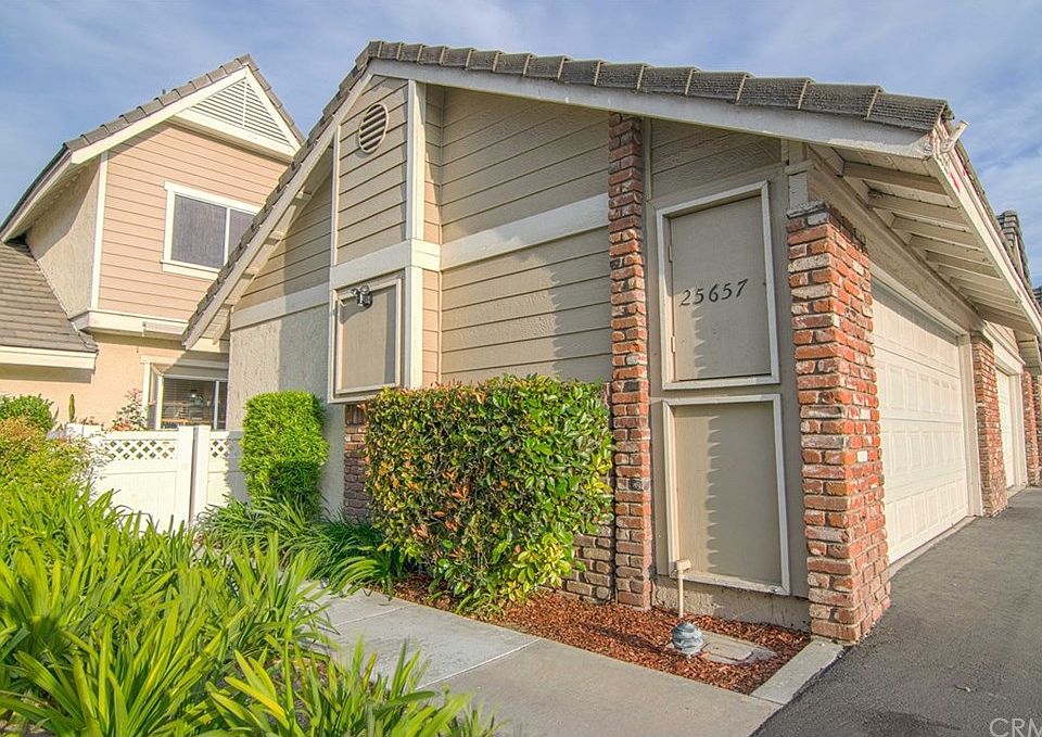 1st image of 25657 Lawton St