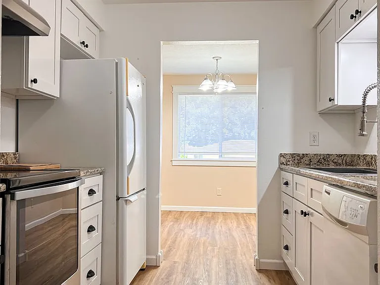 2150 Nougat Ct SE — Photo 10