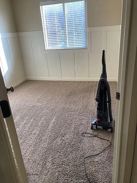 1 bed, 2.5 bath, 1365 sqft, $650 — Photo 4