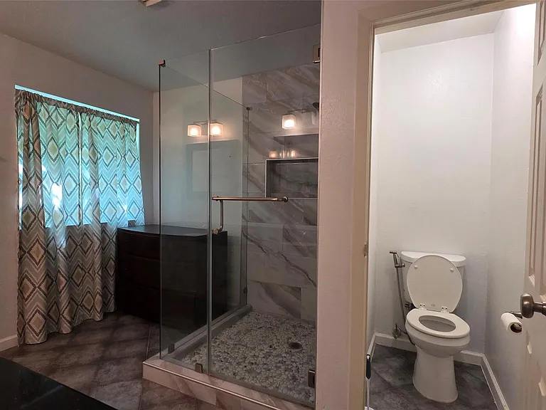 5434 Goldspier St — Photo 17