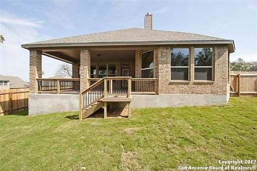 4th image of 26003 Avelino Bluff
