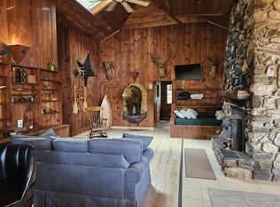 69 Sunset Shores Rd #B, New Gloucester, ME 04260