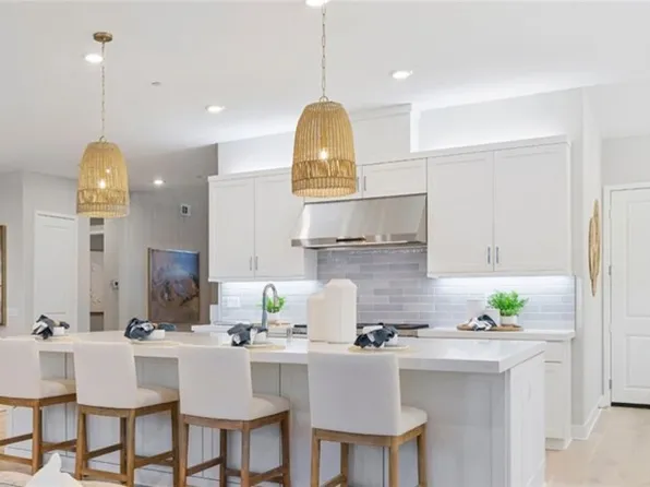29818 Corte Trono, Santa Clarita, CA 91354