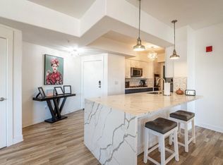 24535 Town Center Dr APT 6304, Santa Clarita, CA 91355