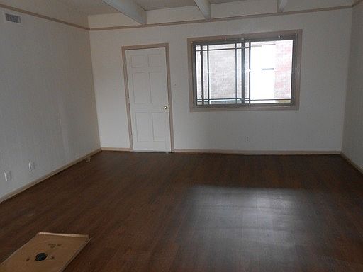 3rd image of 411 Northside Dr APT G7