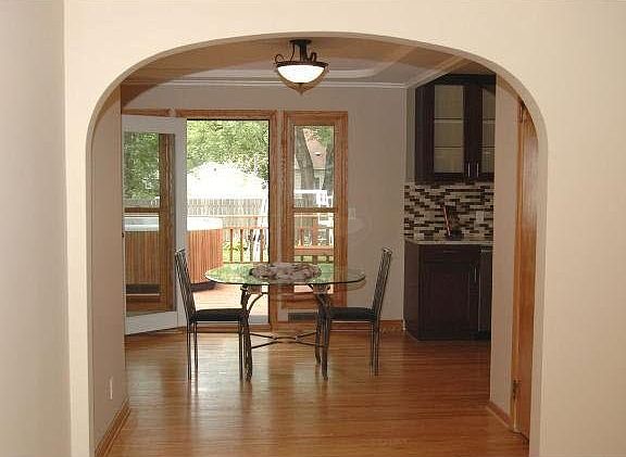 4th image of 7421 Wentworth Avenue