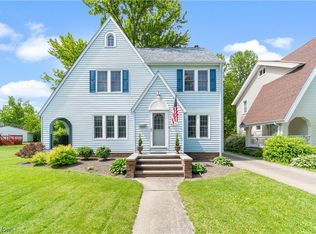 2238 Jackson Blvd, Cleveland, OH 44118
