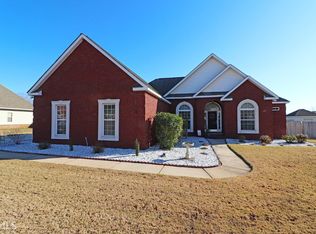 238 Hathersage Dr, Kathleen, GA 31047