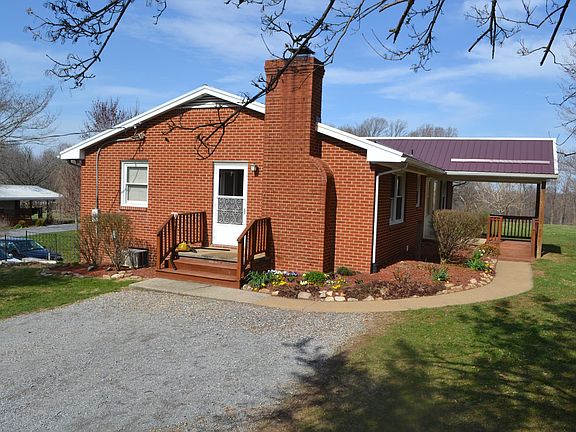 2nd image of 103 Oak Dale Ln