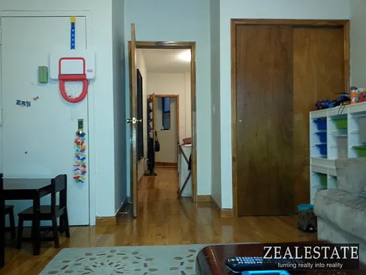 Rented by ZealEstate Group Inc | media 31