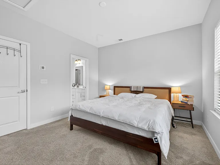 1108 Gleason Way — Photo 17