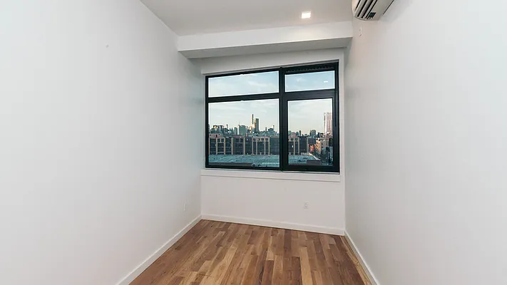 Rented by Nooklyn NYC LLC | media 31