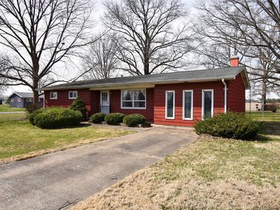 425 Fillmore St, Worden, IL, 62097