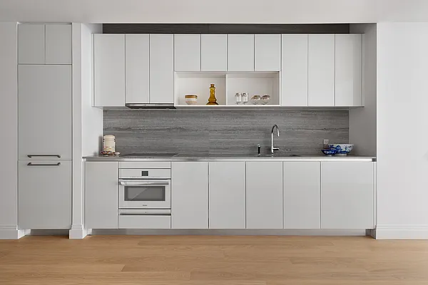 Sold by Compass | media 6