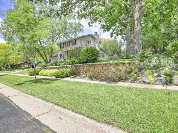 5408 Marsh Woods Drive, Mcfarland, WI 53558