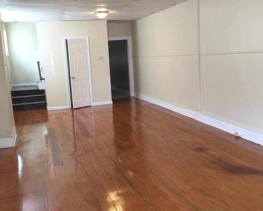 1st image of 800 N 18th St