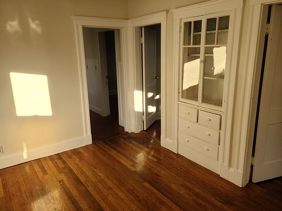 2nd image of 73 Frederick Ave #2A