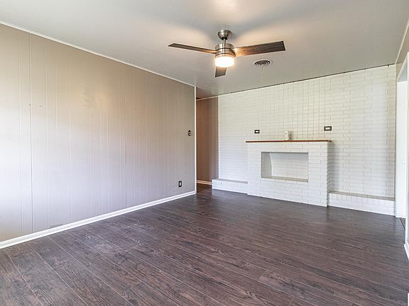 5th image of 720 Bayou Shores Dr