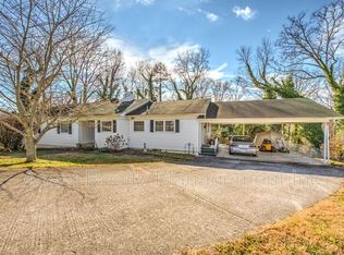 109 Norris Ln, Oak Ridge, TN 37830