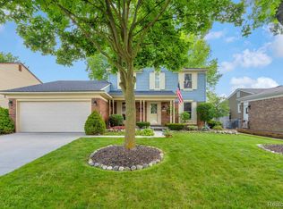 1640 Manton Blvd, Canton, MI 48187