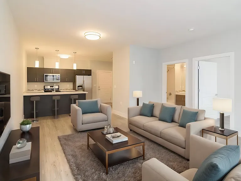 The Rebeka Residence: A Symphony of Luxury in Modern Living — Photo 25