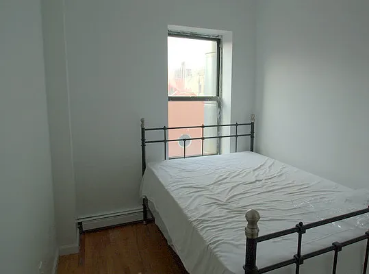 Rented by BLU Real Estate | media 30