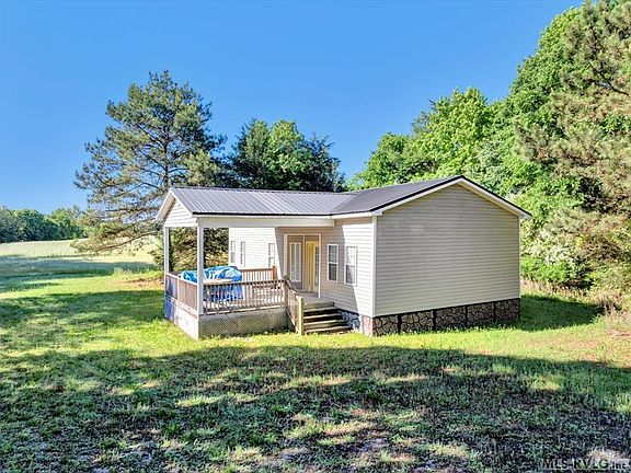 2nd image of 438 Boxwood Shores Dr
