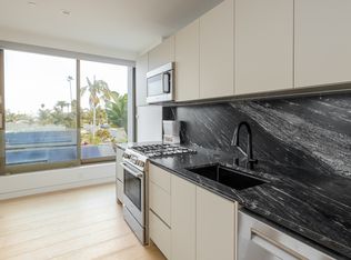 5511 Los Robles Dr #1, Carlsbad, CA 92008
