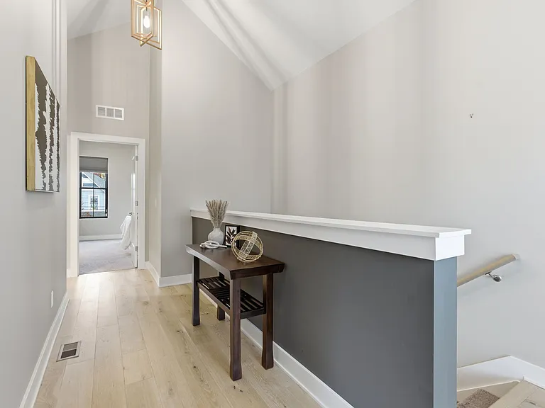 251 E 3rd Ave — Photo 12