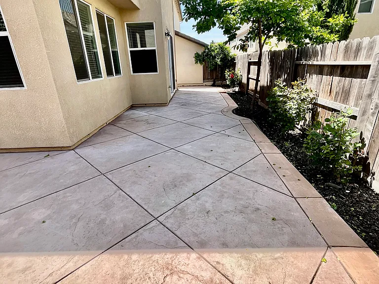 1613 Viburnum Ln — Photo 15