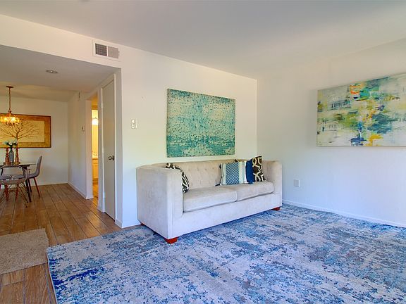 4th image of 7510 Holly Hill Dr #105
