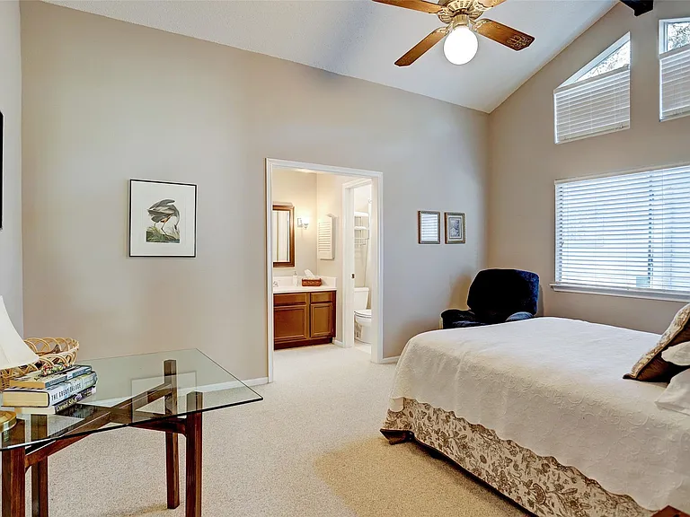 12 Fairmeade Bend Dr — Photo 21