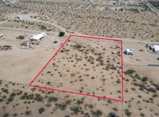 7536 W Vandergriff Rd, Golden Valley, AZ 86413