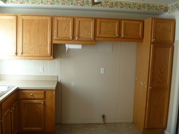 2nd image of 1519 Stewart Ave