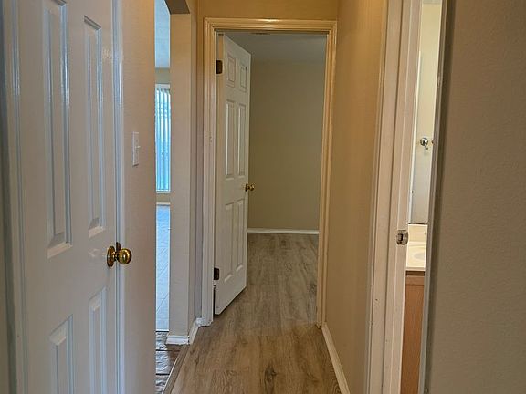 5th image of 2805 Berry Way