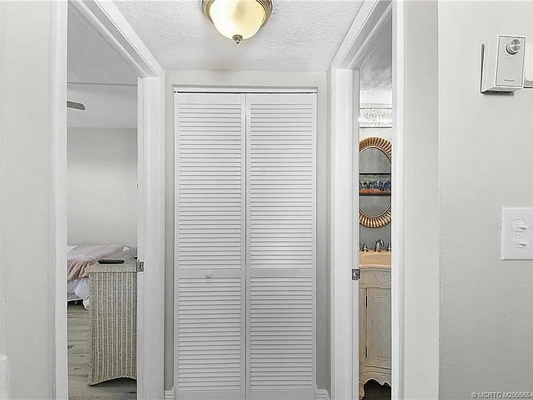 10310 S Ocean Dr #504 — Photo 31