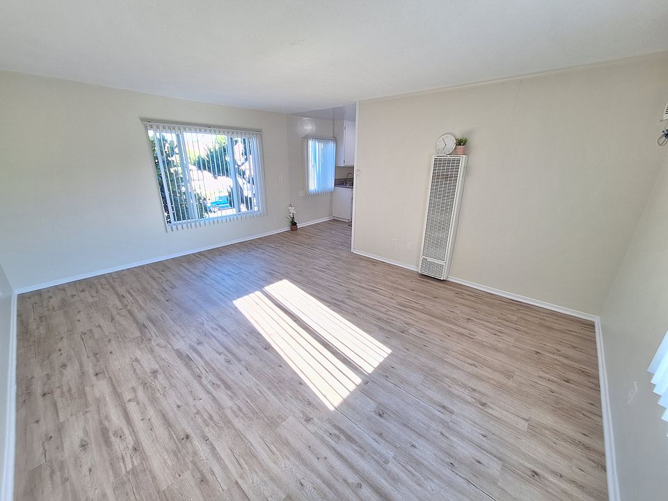 1st image of 6845 Hazeltine Ave APT 18