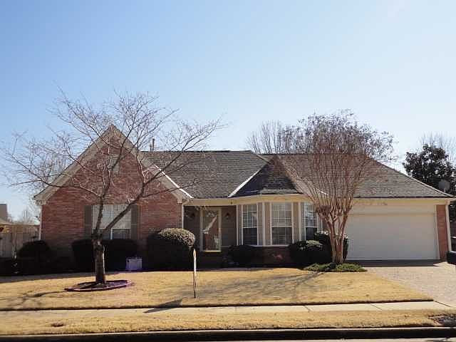 1st image of 4110 Meadow Court Dr