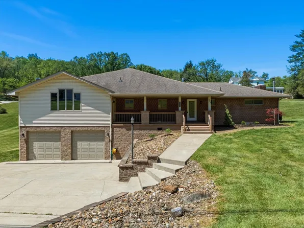 223 Fudges Creek Rd, Barboursville, WV 25504