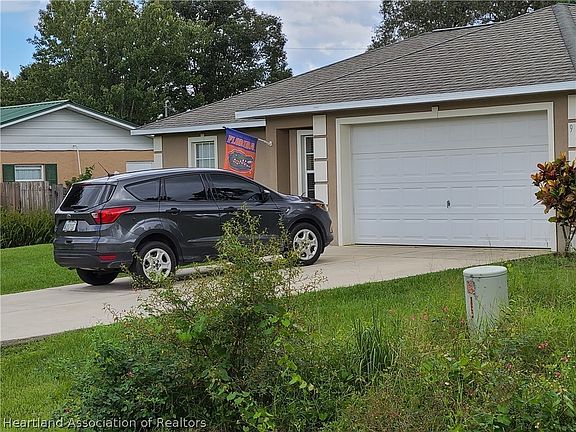 4th image of 931 Dozier Ave