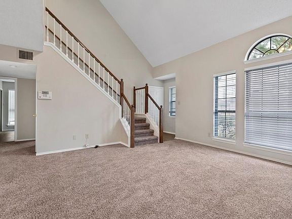 5th image of 4127 O B Crowe Dr