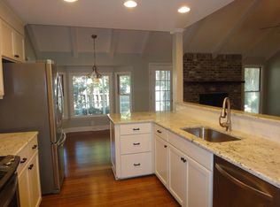 5 Hobonny Ln, Charleston, SC 29407