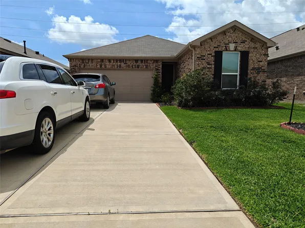 1270 Glendora Dr, Rosharon, TX 77583