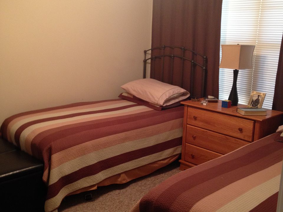 2nd image of 2008 Millenium Pl APT 103