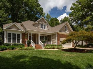 1090 Hummingbird Ln, Rock Hill, SC 29732