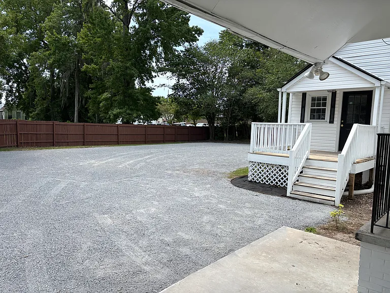 202 Carolina Ave — Photo 16