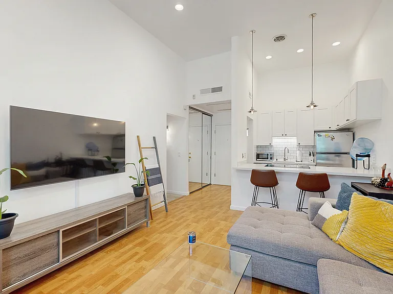 460 N Civic Dr #317 — Photo 2
