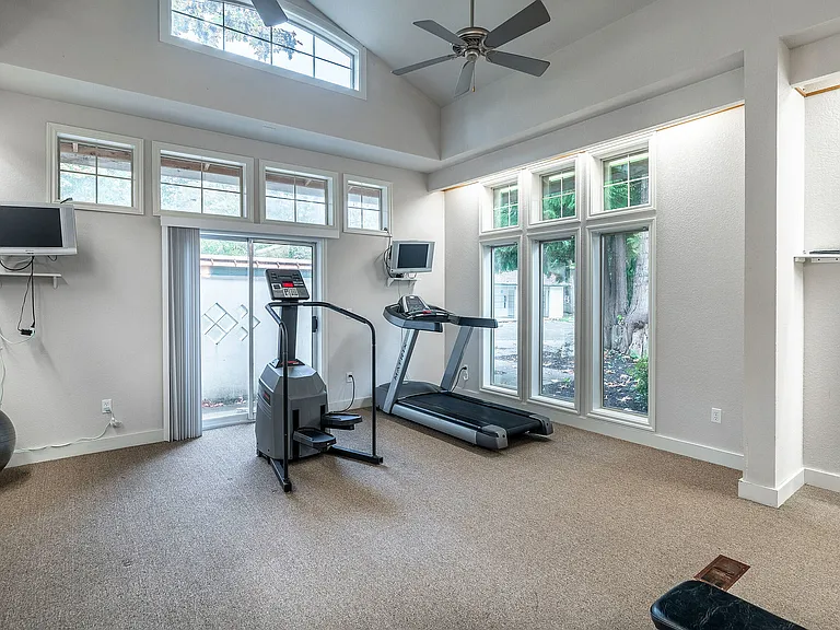 15_fitness center
