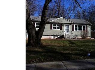 1072 Long Hill Rd, Cheshire, CT 06410